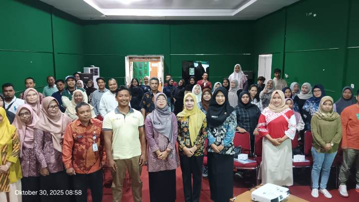 Pelatihan Hidroponik “Peran Petani Milenial Mendukung Urban Farming di Kota Pontianak”