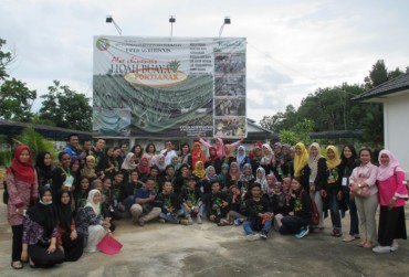 KUNJUNGAN ROMBONGAN IKATAN MAHASISWA GIZI INDONESIA (IKAMGI) KE UPTD AGRIBISNIS 