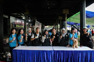 MERIAHKAN TEMA PREVENT RABIES, SIMPLE STEPS, SAVE LIFES DENGAN KEGIATAN VAKSINASI RABIES BERSAMA KOMUNITAS PONTIANAK DOG LOVER