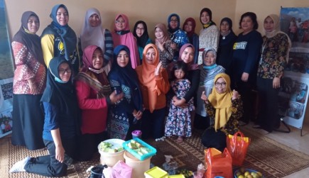 SILAHTURAHMI DHARMA WANITA PERSATUAN DINAS PANGAN PERTANIAN DAN PERIKANAN KOTA PONTIANAK